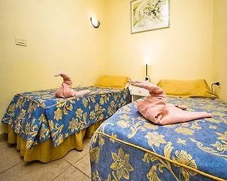 Ona Los Claveles Los Cristianos  Lägenhetshotell Los Cristianos (Tenerife)